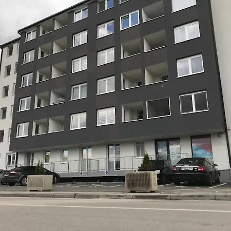 Golden Neom Apartman, Stup, *