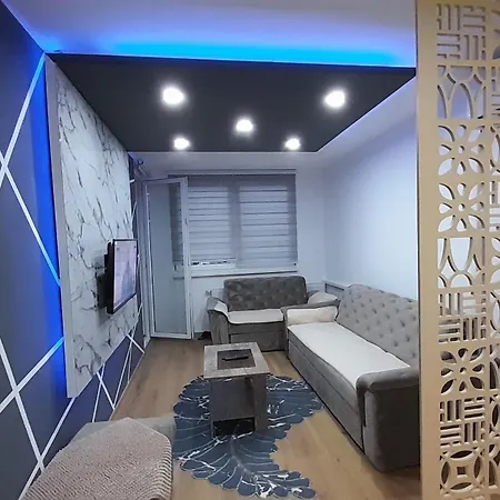 Golden Neom Apartman, Stup, * Sarajevo