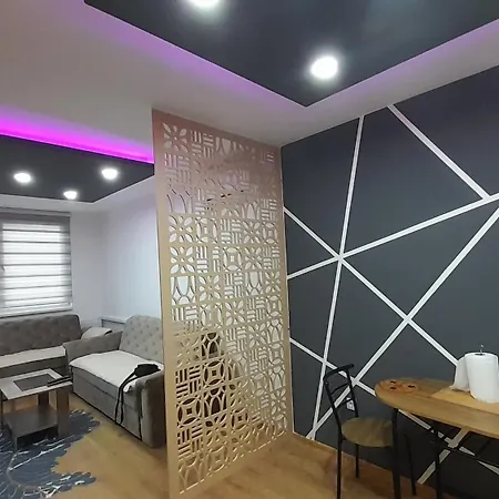 公寓 Golden Luxury Apartman, Stup,