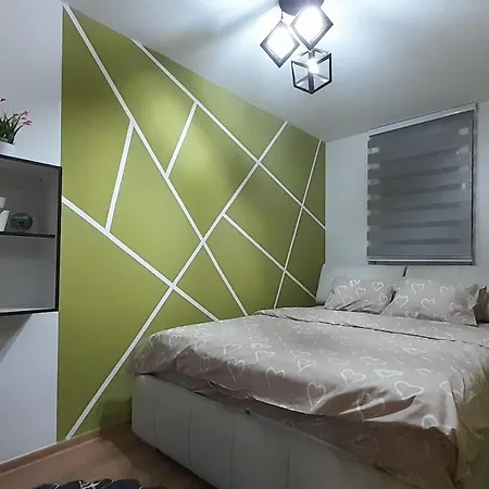 Golden Luxury Apartman, Stup, Apartment