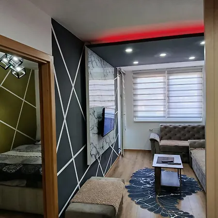 Golden Luxury Apartman, Stup,